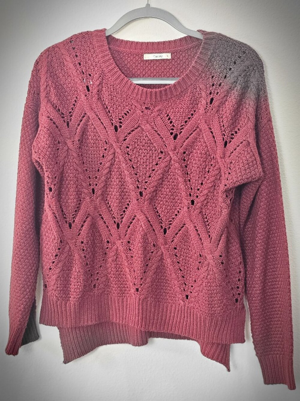 Timing Women's Knit Sweater Size S Dusty Rose Gray Openwork Diamond Pattern